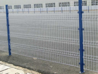 雙邊絲護欄網(wǎng)